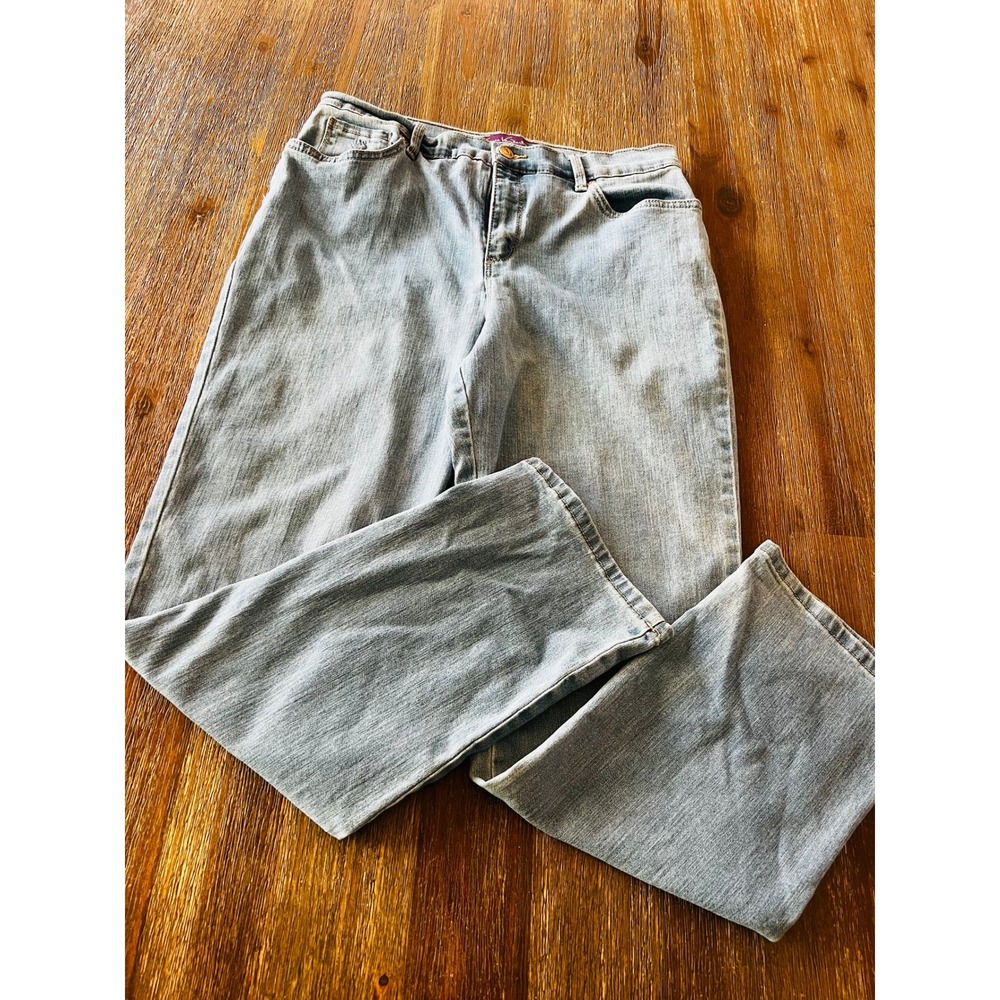 Gloria Vanderbilt Amanda Jeans Womens 12 Light Wash Straight Leg High Rise Blue